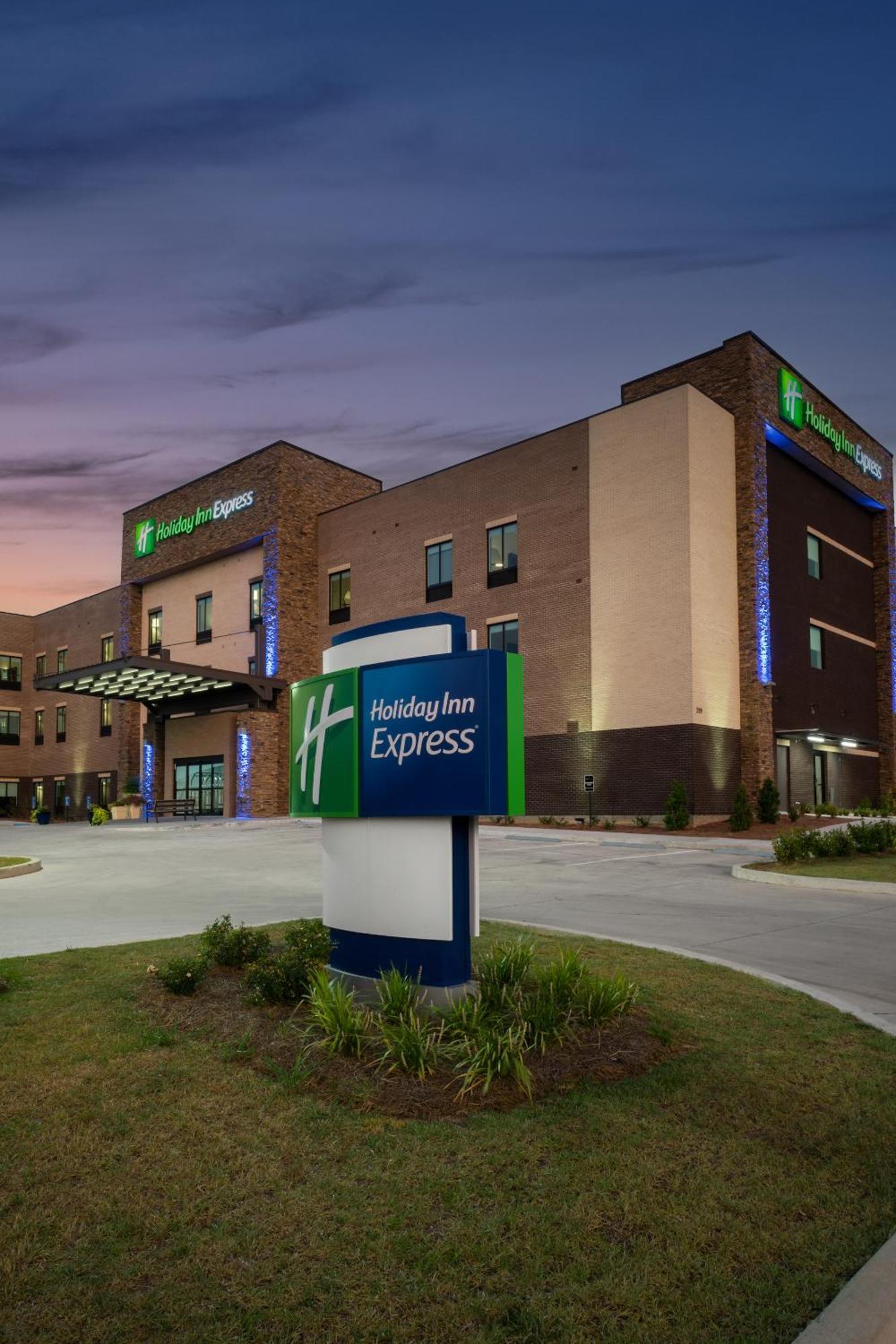 Holiday Inn Express - Hattiesburg West - Univ Area エクステリア 写真