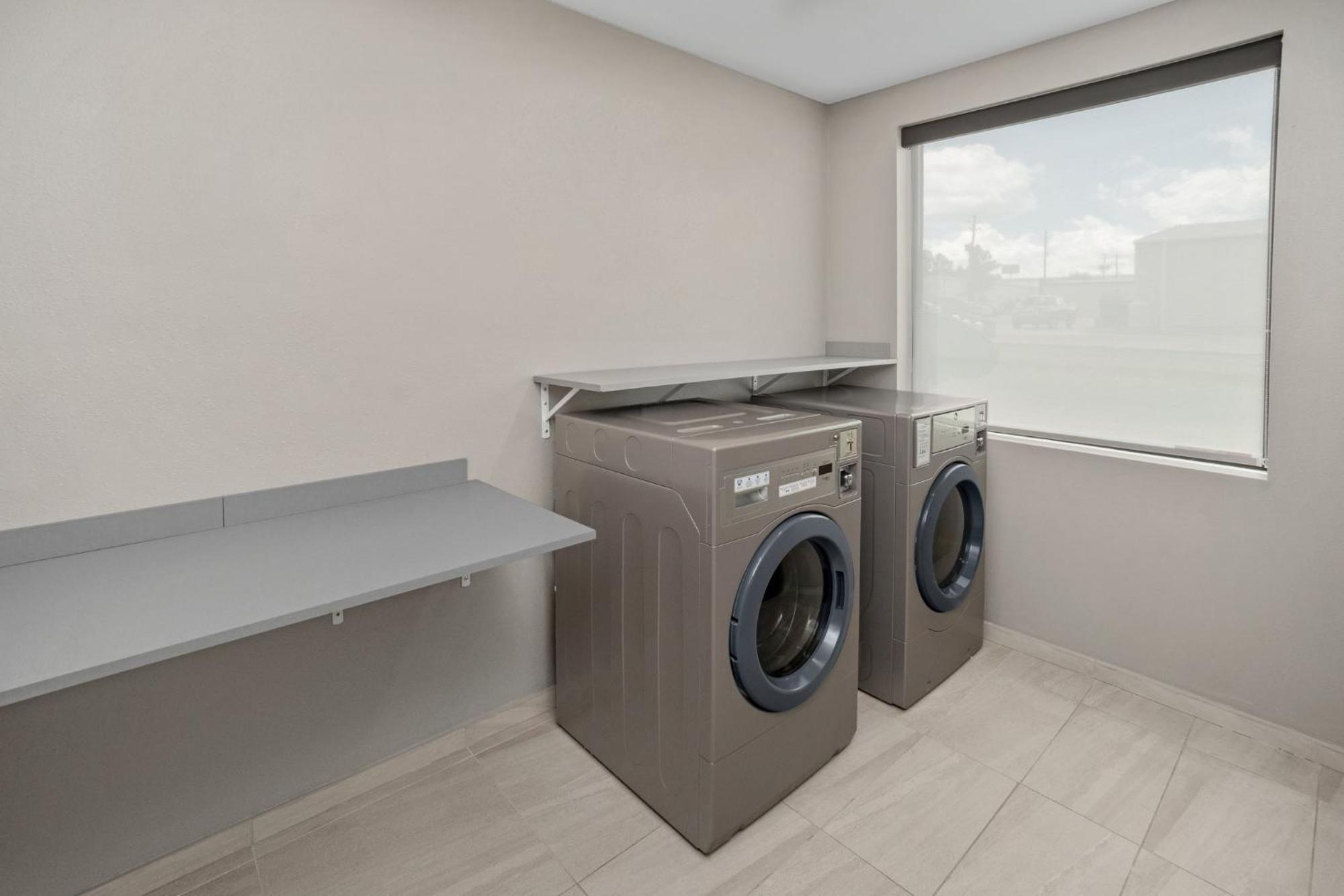 Holiday Inn Express - Hattiesburg West - Univ Area エクステリア 写真