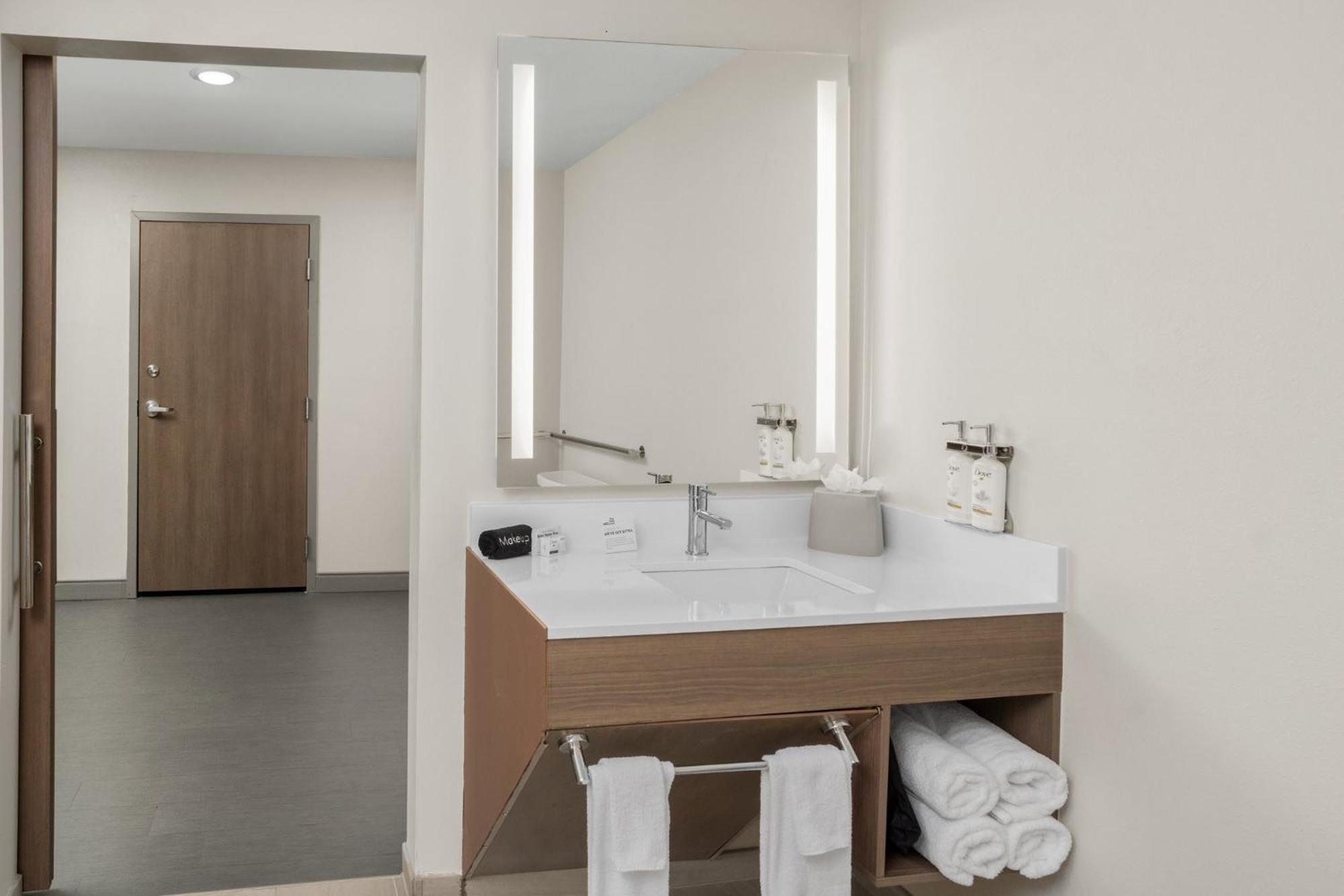 Holiday Inn Express - Hattiesburg West - Univ Area エクステリア 写真